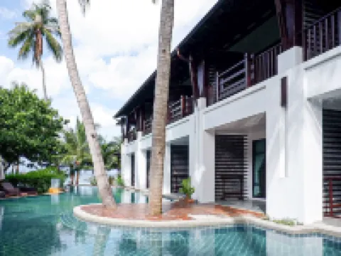 ซีเชลล์ รีสอร์ต โรงแรมใกล้หาดทรายรี