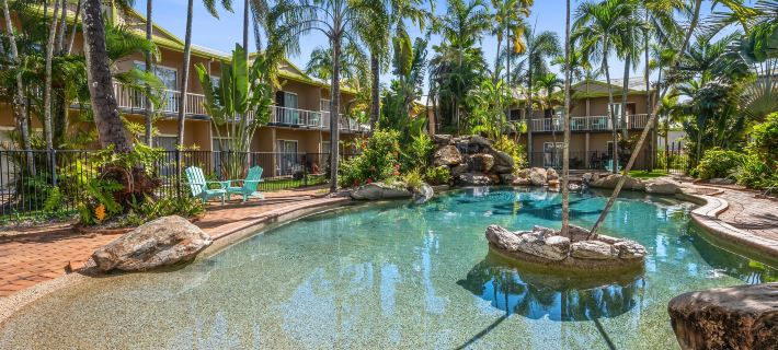 Hotel Tropiq Hotels in Cairns