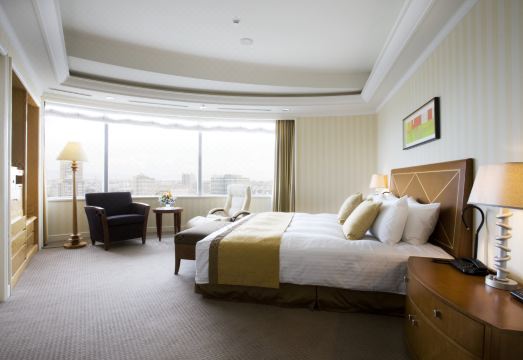 2. 임페리얼 호텔 ..