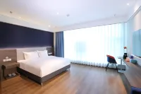Holiday Inn Express Hengshui Railway Station Hotels in Hengshui