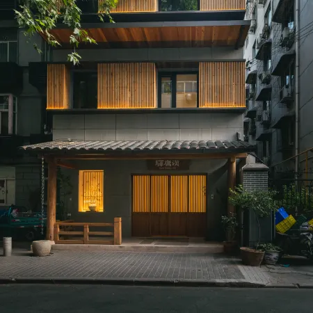 Han Tang inn