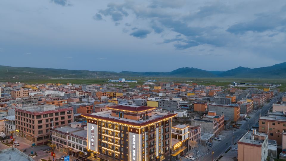 Litang Yalong Hotel