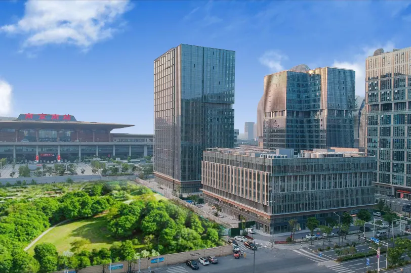 โรงแรมจินเจียง เมโทรโปโล (สถานีรถไฟหนานจิงใต้ เซ็นเตอร์)