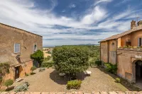 Castello del Duca - Villas