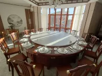 Yichun Jiayin Dinosaur Town Wisdom Business Travel Hotel Hotels in Jiayin County