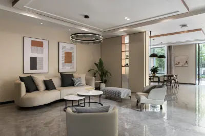 Rongyue Xianju Emerald GreenWeir Homestay Hotels near Gaoqian Ancient Residence