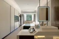 Rongyue Xianju Emerald GreenWeir Homestay