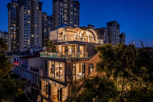 Kunming Dianchi Huayuxu Boutique Bieyuan