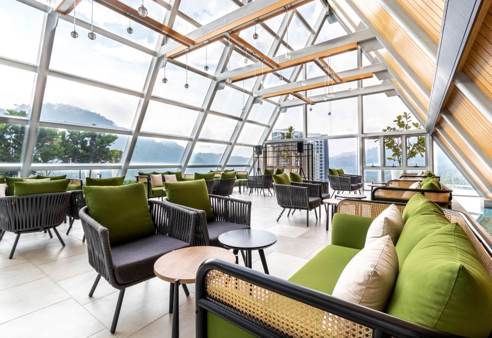 윈드밀 어폰 힐스 프리미엄 스위트스의 외부 전경