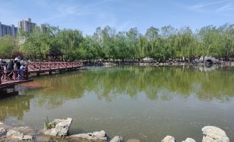 Northeast Longjiang Hotel (Zhengding Nancheng Branch)
