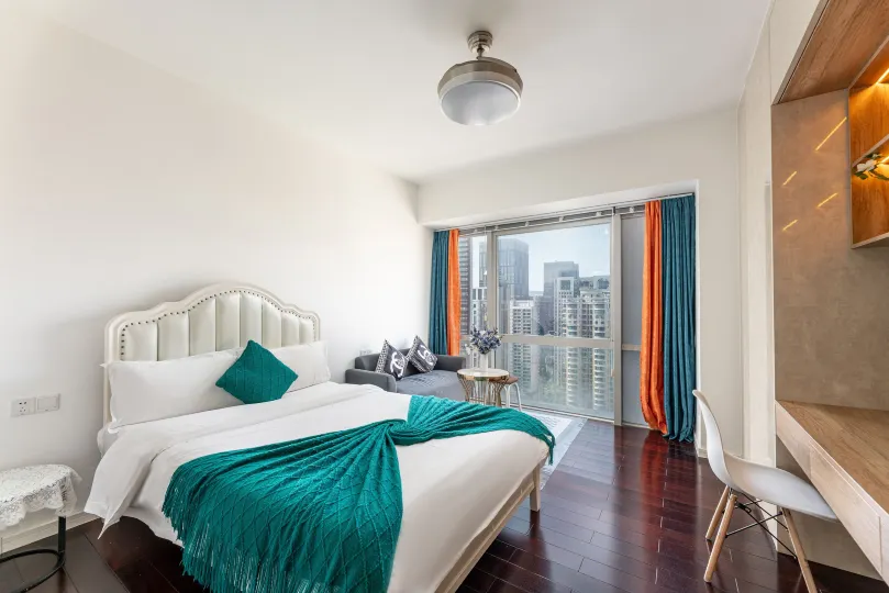 Guangzhou Murphy Apartment (Zhujiang New Town Zhongshan Ophthalmology Branch)