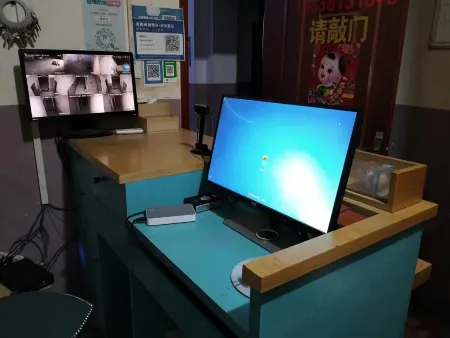 Chujia Hostel Отели рядом с достопримечательностью «Donglin Lake»