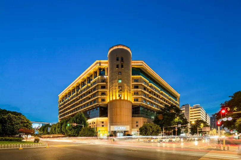FUNLIST Hotel (Wuhan Hankou Railway Station Subway Station)