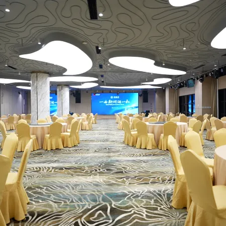 Dongtai Huanxi Pavilion Hotel (Anfeng)