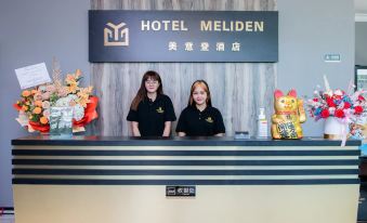 3. Hotel Me..