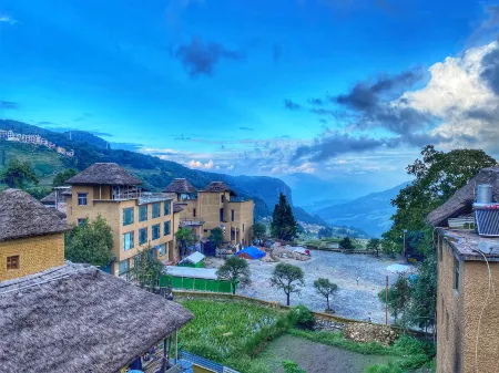 Yuanyang Yunshang Homestay Отели рядом с достопримечательностью «Pu Gao Lao Zhai»