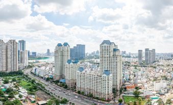 LANDMARK PLUS RESIDENCES LUXURY SUITES