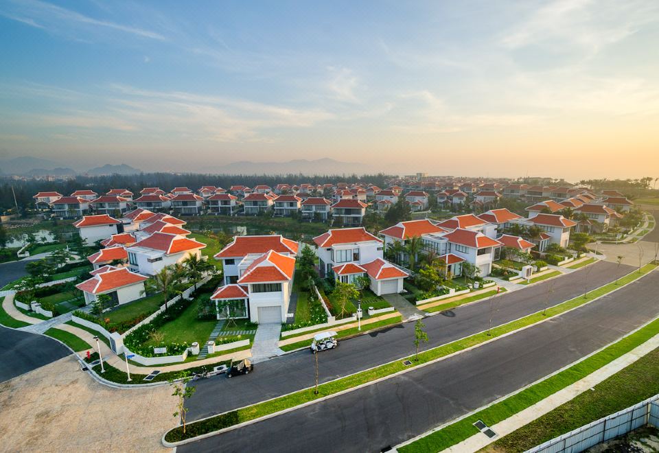 5. 더 오션 럭셔리..