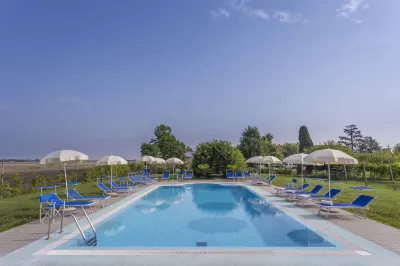Agriturismo Tenuta Regina - Glamping Luxury Lodges and Apartments.