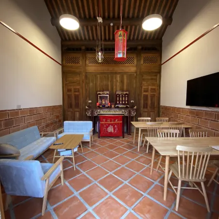 Sunshine music Traditional guest house