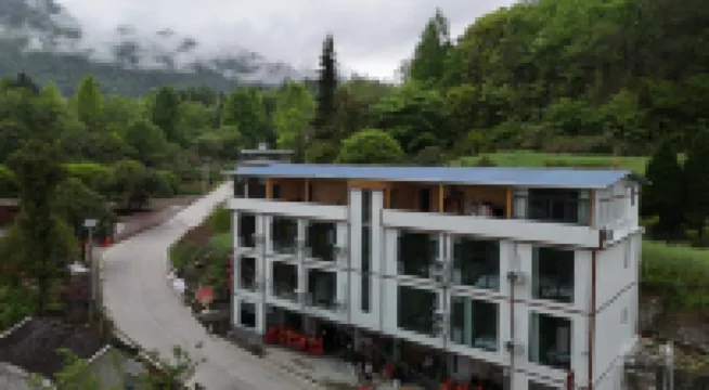 Hefeng Yunjianyanyu B&B