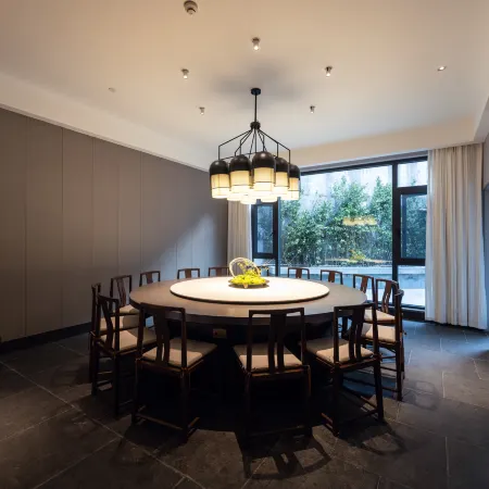 Yunwai Mountain residence in Wudang Mountain (Qiongtai Scenic spot Shop)