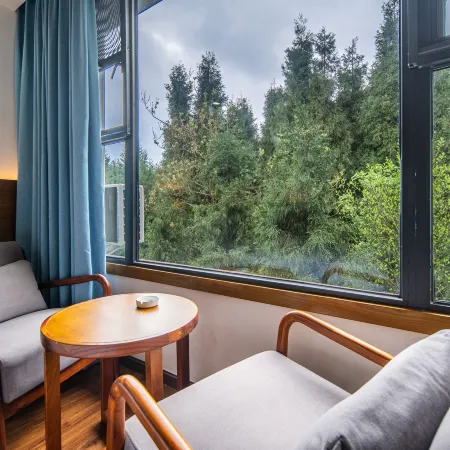 Shili Zhuxi Vacation Apartment