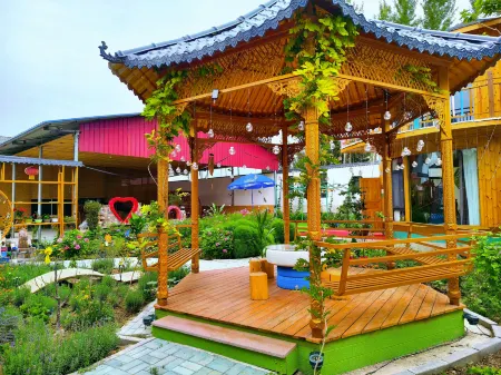NanYuan homestay Отели в г. Гунлюй