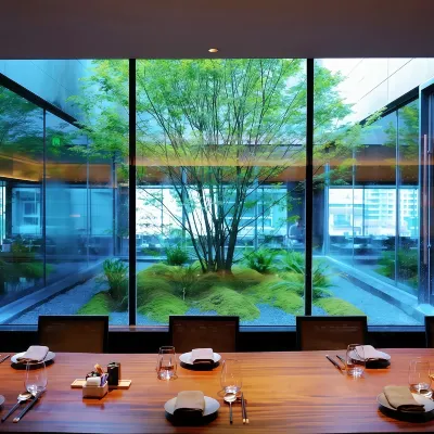 Global 60,000 Miles International Hotel (Shangri-La Dukezong Ancient City) Hotel berhampiran Diqing Museum
