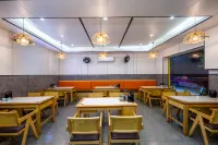 Phelps Hotel (Haikou Meilan Airport）