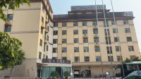 Cangyuan Quanji Hotel