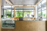 Xiandao Lake Hyane Huyuan Homestay