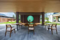 Rongzhuang Hot Spring Resort Hotel