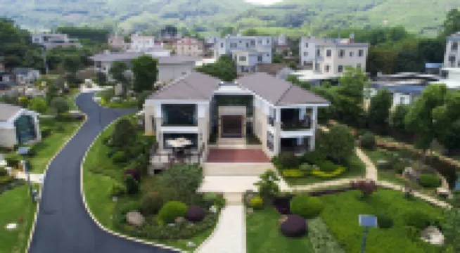 芃谷小鎮聖莎拉酒店