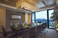 Heyuan Dongyuan Wanlv Lake Meswilton East Building Hotel - parking