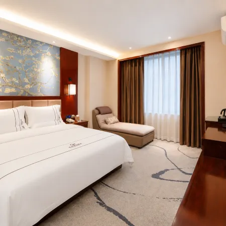 Yingjiang Dongfang Jiayi Boutique Hotel