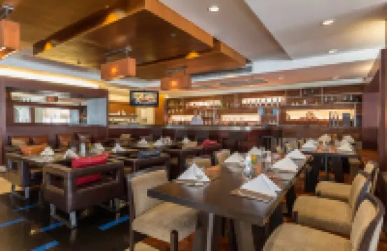 แคนทารีฮิลส์โฮเทลแอนด์เซอร์วิสอพาร์ทเมนท์