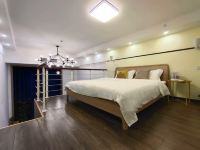 湖南麋森公寓酒店 - 复式投影大床房