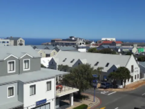 Whale Coast All-Suite-Hotel - DCC Hotel Group Hoteles en Hermanus