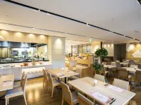 Hotel Hanshin Osaka Hotels near Gallery Ikeda