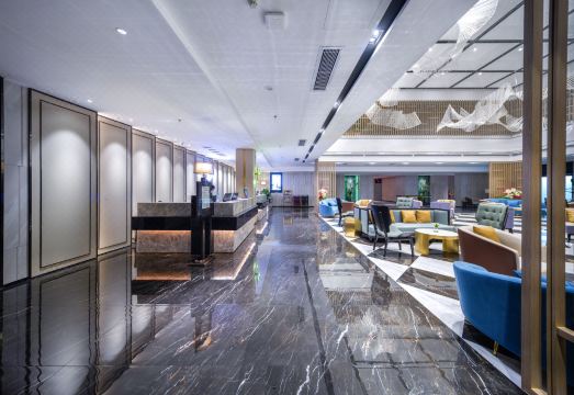 3. 지에팡 호텔..