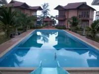 Mersing Beach Resort - Strand
