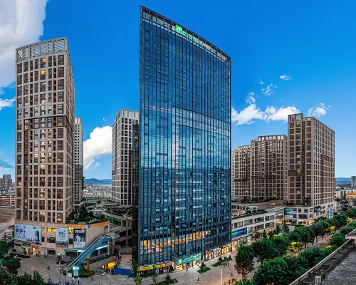 Holiday Inn Express DALI XIAGUAN by IHG Hotels near Caicun