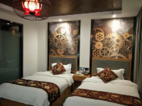 Pingli Dongxing Theme Hotel Pingli İlçesi otelleri