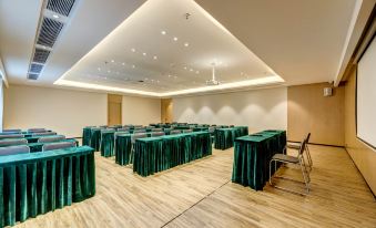 City Comfort Inn Hotel (Tangshan Railway Station Lunan District Government)