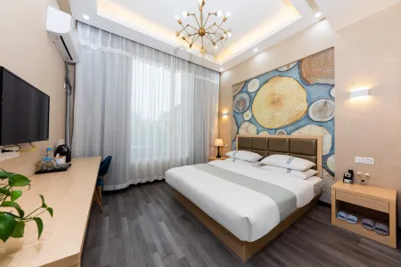 Lezhilv Business Hotel (Wuhan Tianhe Airport)