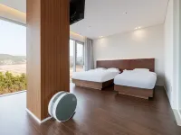 La Terrace Resort Hotels near Turtle Ship