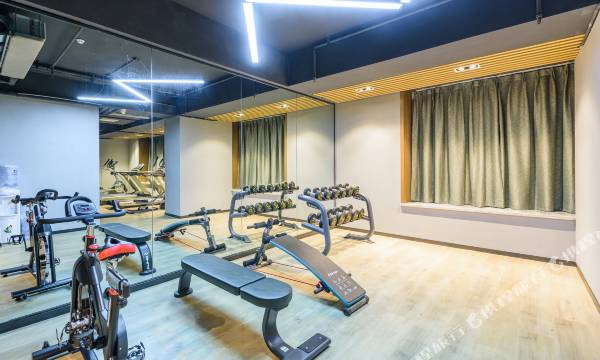 Kaiyuan Mingdu Audio and Video Apartment (Guangzhou New Baiyun International Airport)