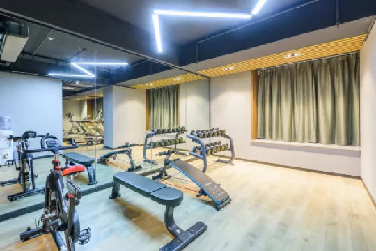 Kaiyuan Mingdu Audio and Video Apartment (Guangzhou New Baiyun International Airport) Отели в г. Гуанчжоу