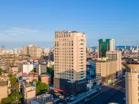 Crystal Orange ( Bayi Plaza, Nanchang) Hotels near Shengjin Tower